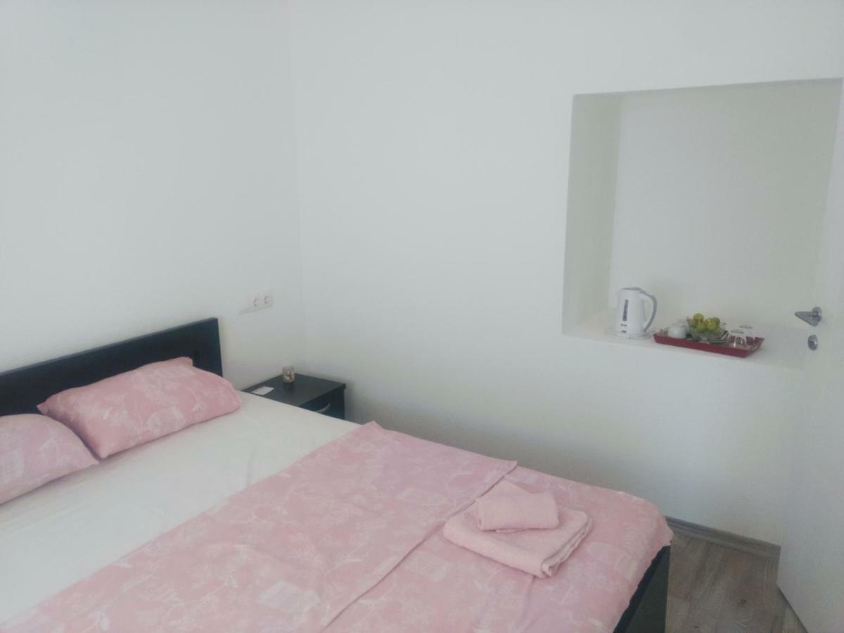 Guesthouse Flaghome Mostar Extérieur photo